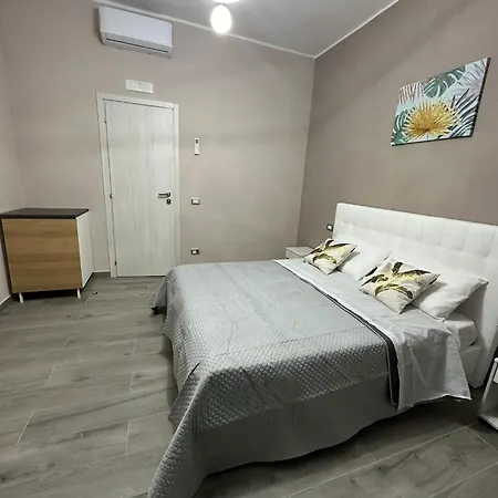 招待所 Mageva Luxury 那不勒斯